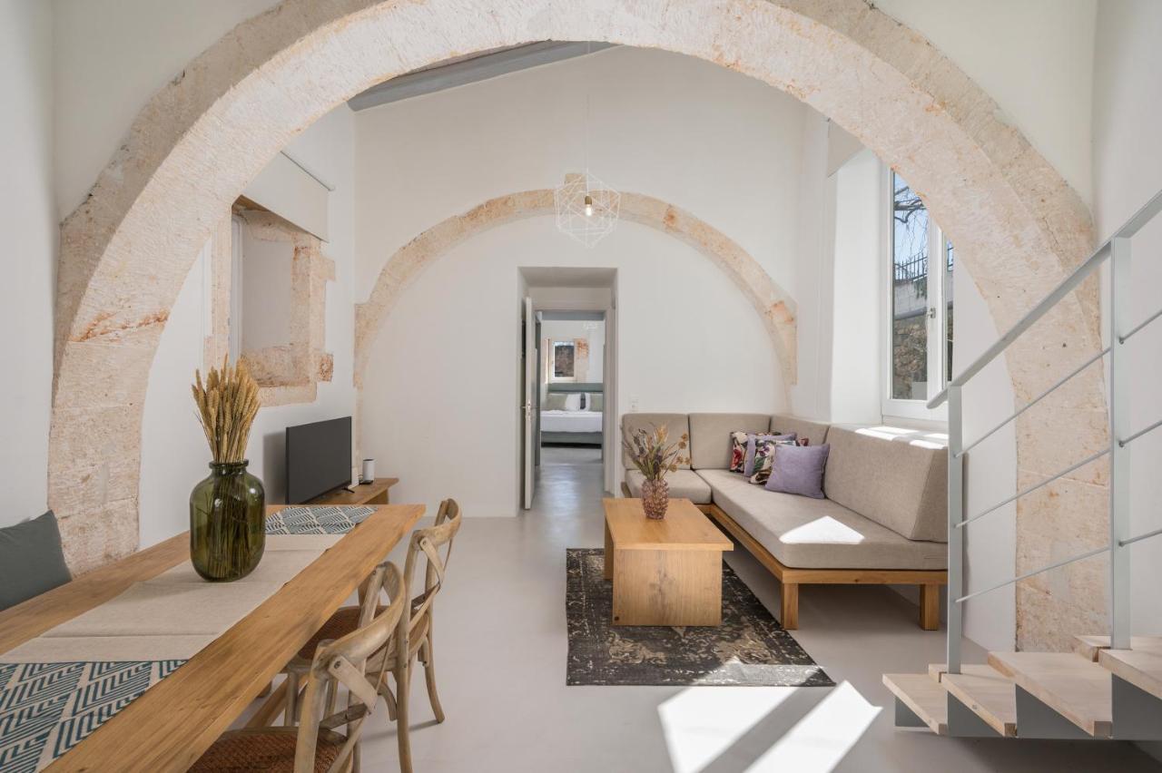 Tholos Cottage Sternai Luaran gambar