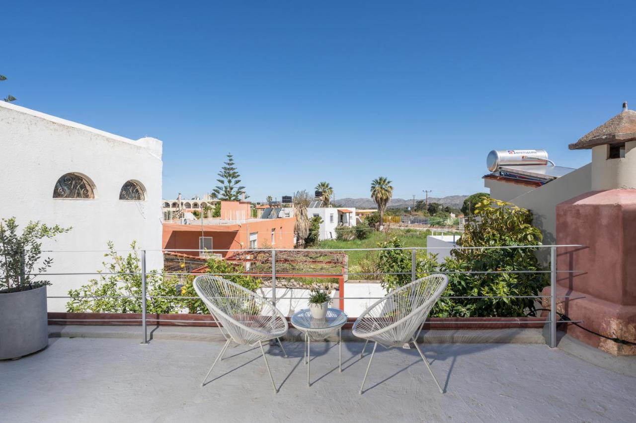 Tholos Cottage Sternai Luaran gambar