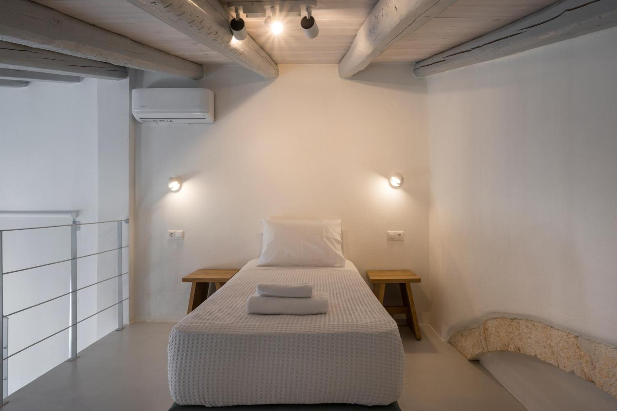 Tholos Cottage Sternai Luaran gambar